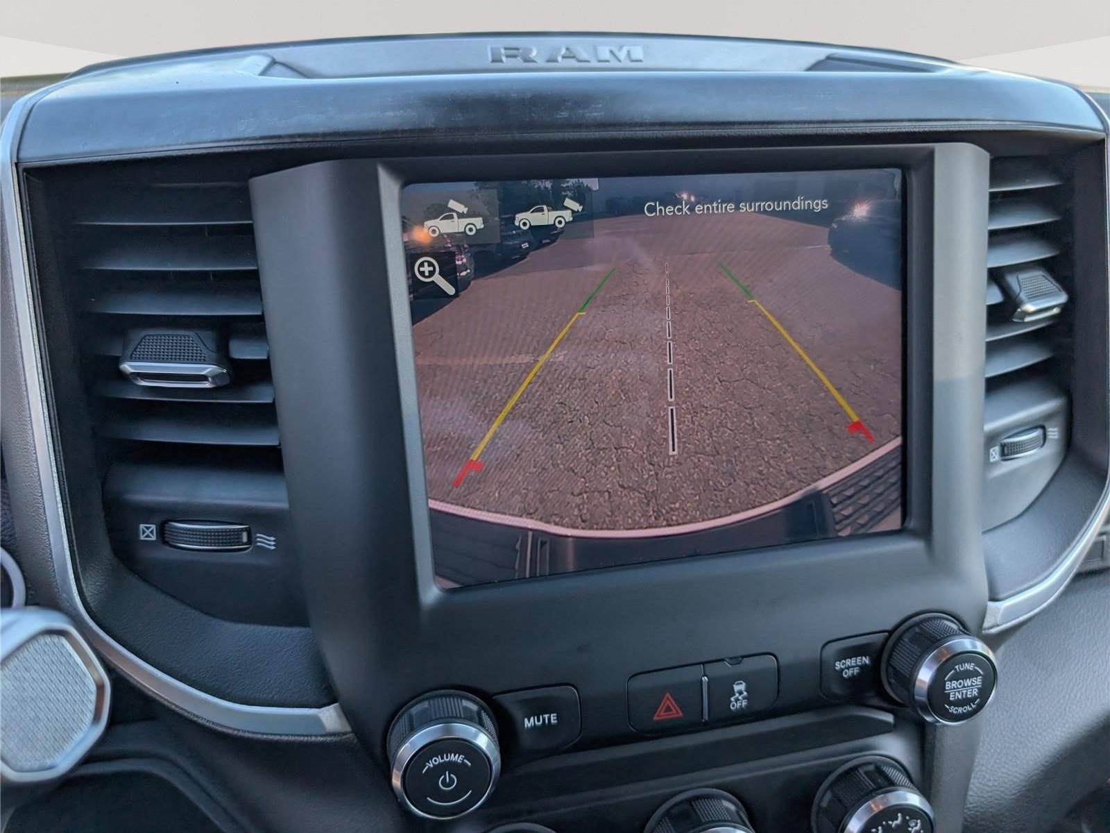 Used 2019 RAM 3500 Big Horn RWD image 26