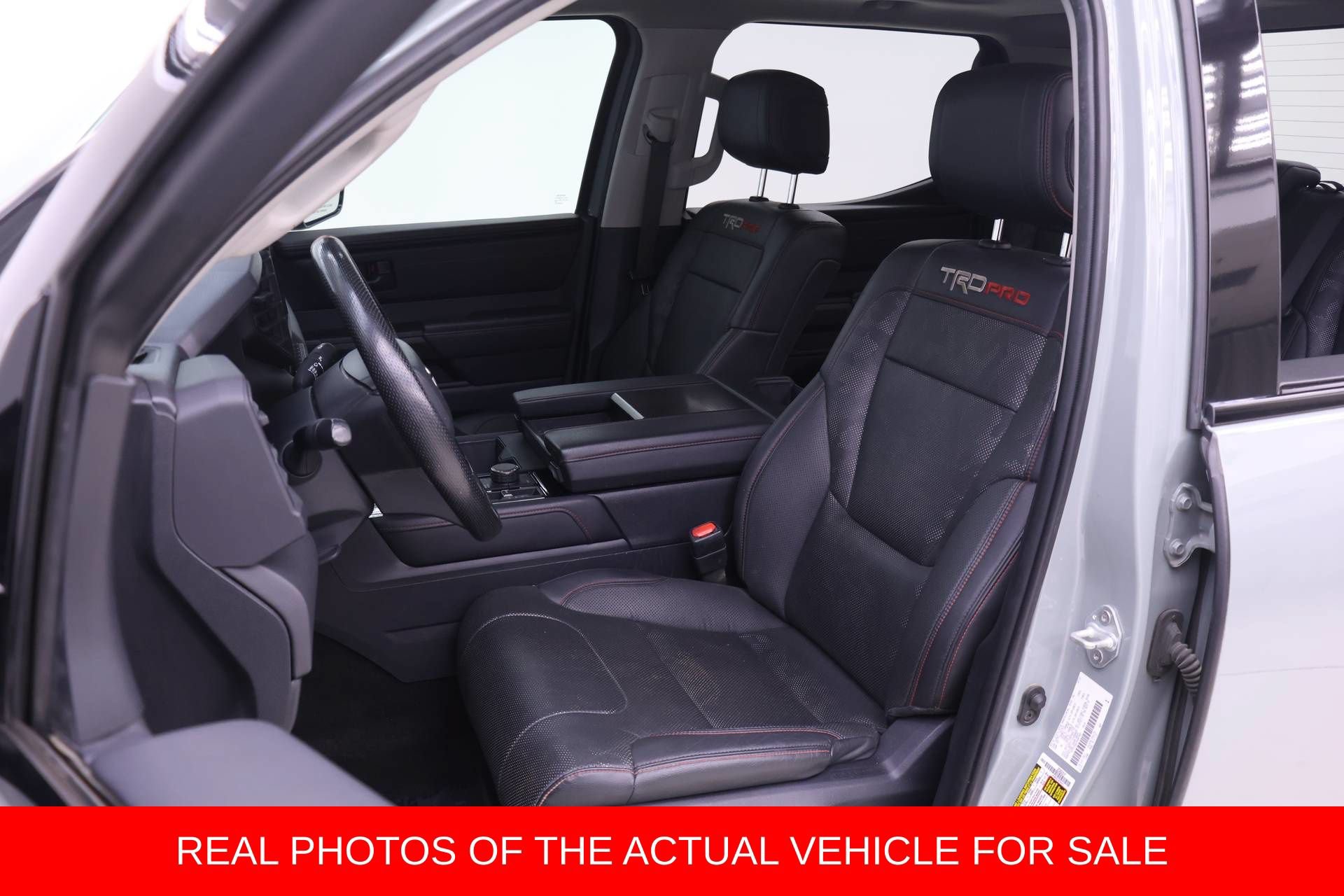Certified 2022 Toyota Tundra TRD Pro AWD/4WD image 4