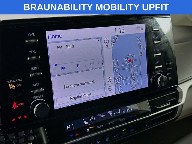 Used 2021 Toyota Sienna XLE w/ XLE Plus Package image 15