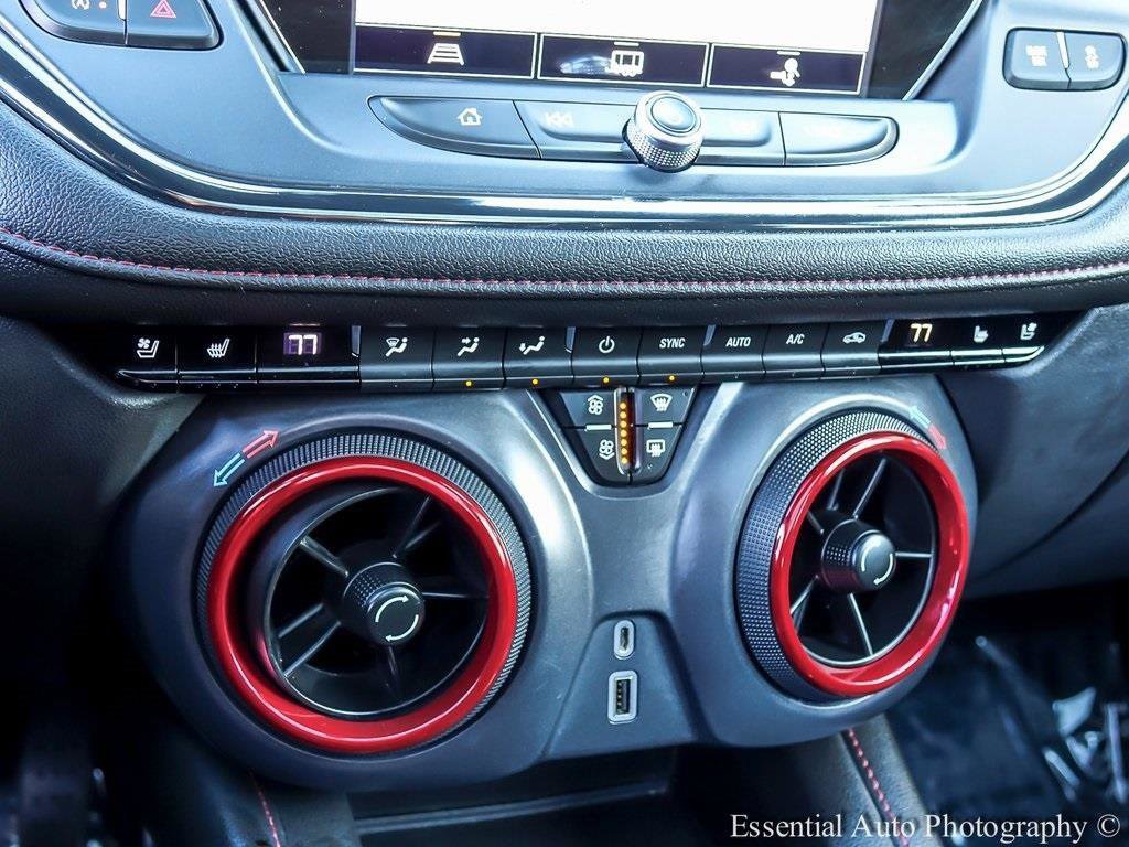 Used 2022 Chevrolet Blazer RS w/ Enhanced Convenience Package image 19