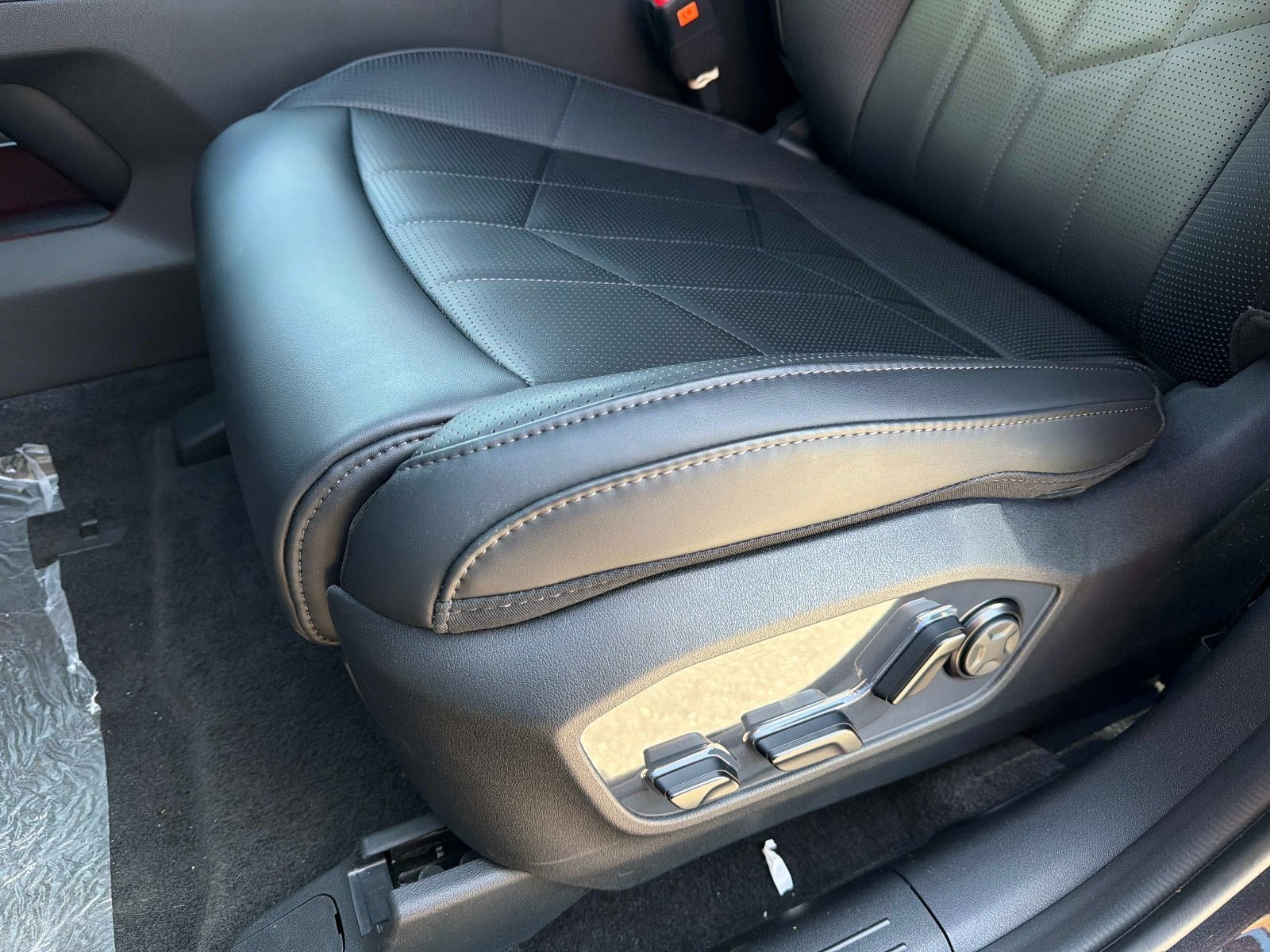 New 2027 Kia Telluride SX X-Pro AWD/4WD image 17