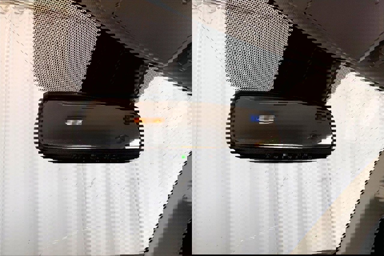 Used 2020 Toyota Tundra SR5 w/ SR5 Upgrade Package image 17