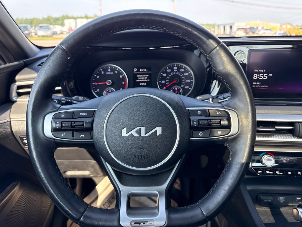 Used 2023 Kia K5 GT-Line AWD/4WD image 11