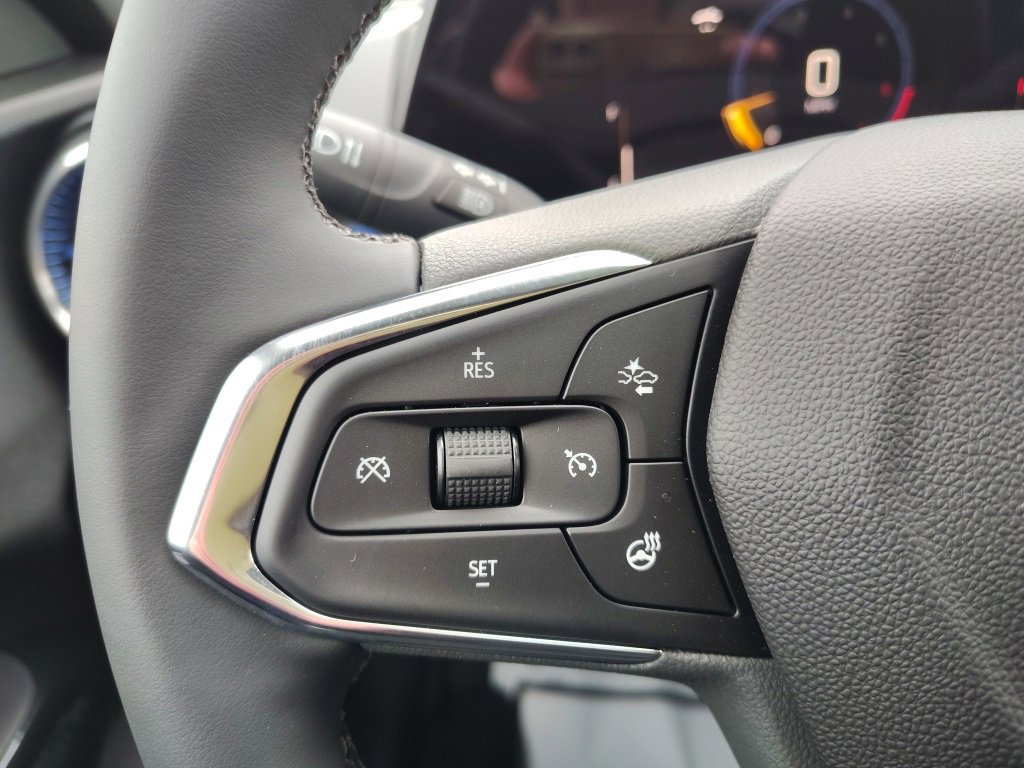 New 2026 Chevrolet Trax LT w/ Driver Confidence Package image 20