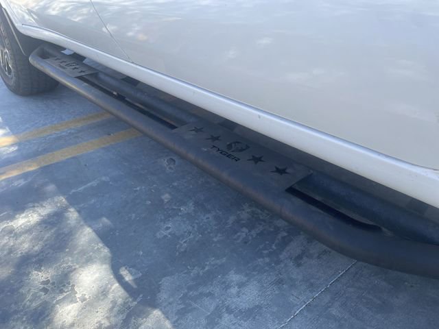 Used 2022 Chevrolet Silverado 1500 LT Trail Boss w/ Bed Protection Package AWD/4WD image 31