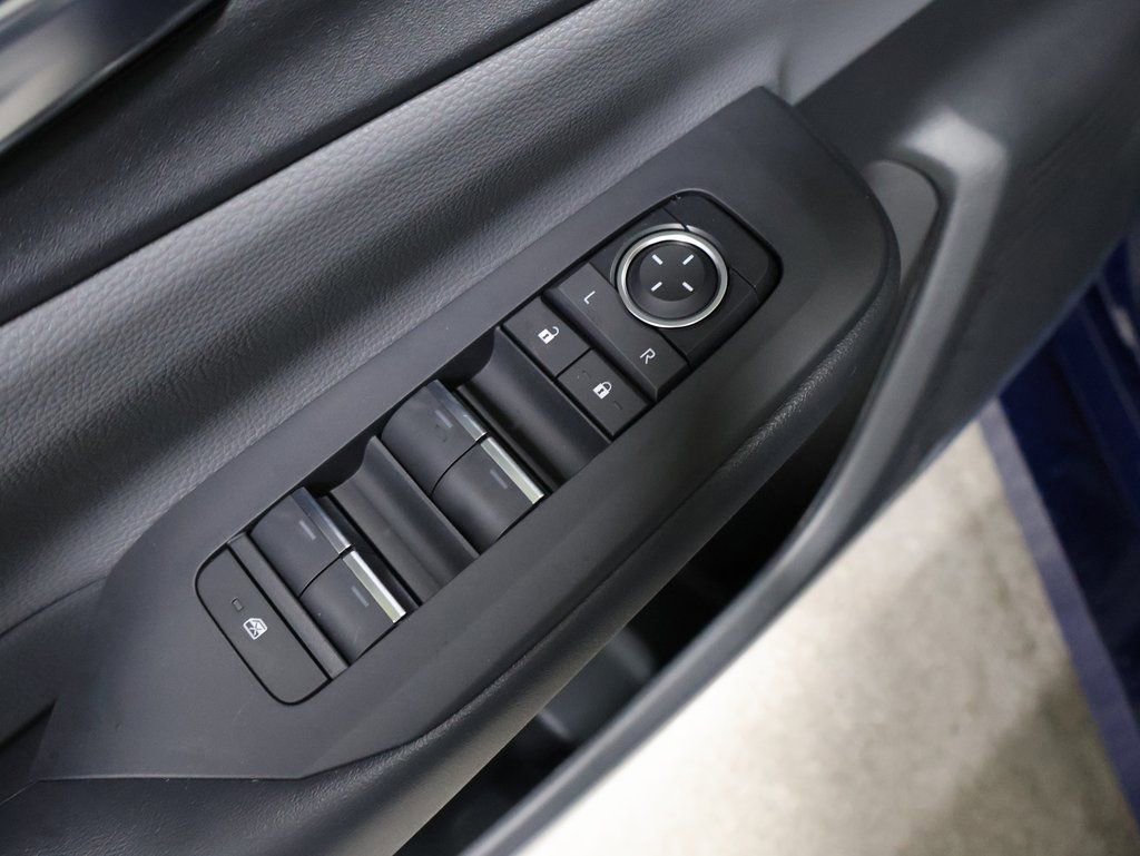 New 2026 Toyota Prius XLE image 14