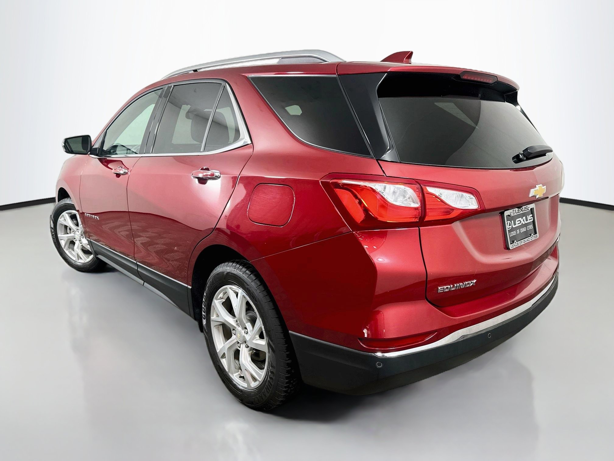 Used 2018 Chevrolet Equinox Premier FWD image 5