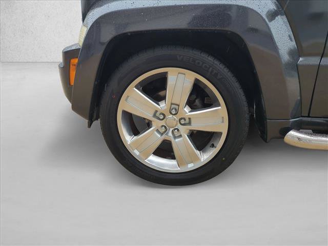 Used 2011 Jeep Liberty Limited Jet RWD image 21