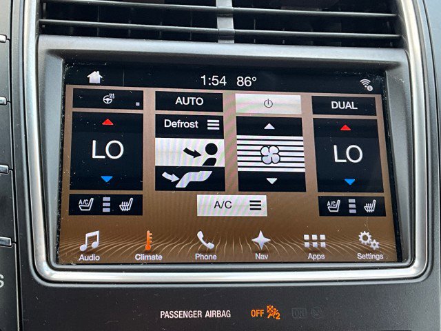 Used 2017 Lincoln MKX Reserve w/ Lincoln MKX Climate Package image 25