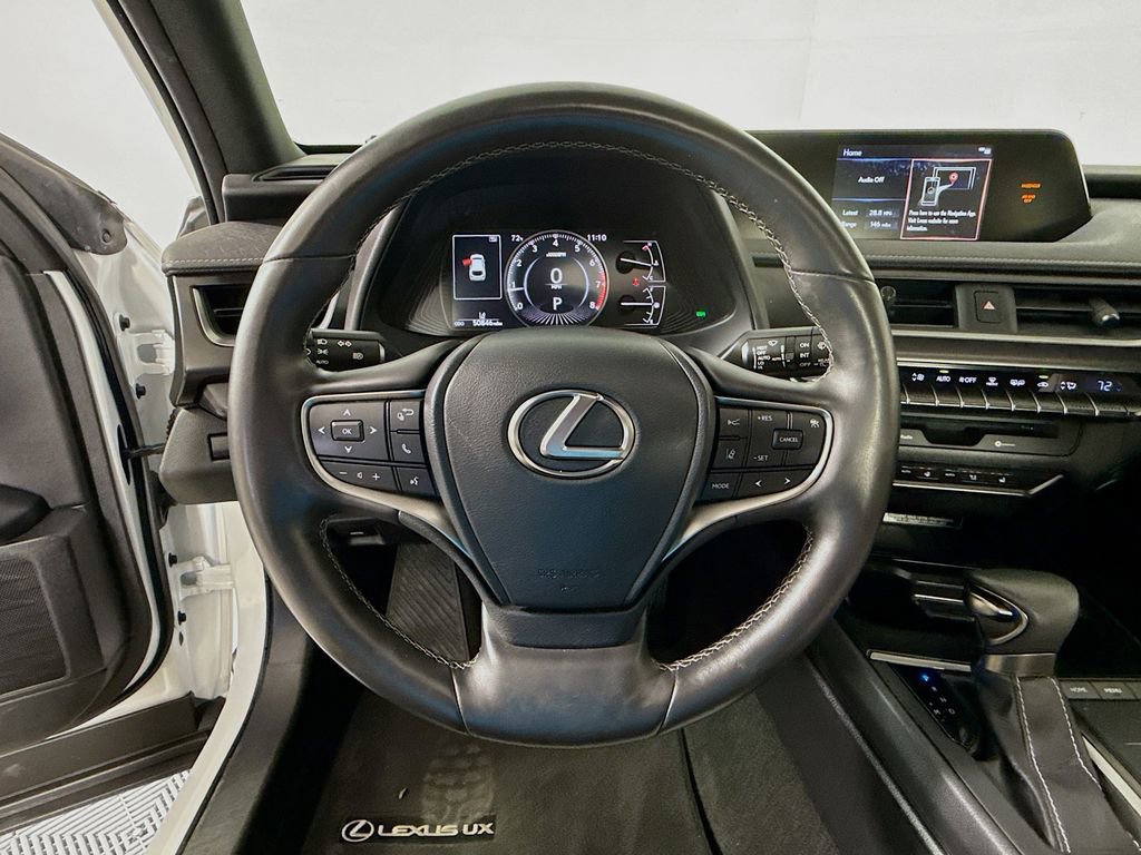 Certified 2022 Lexus UX 200 w/ Premium Package image 11