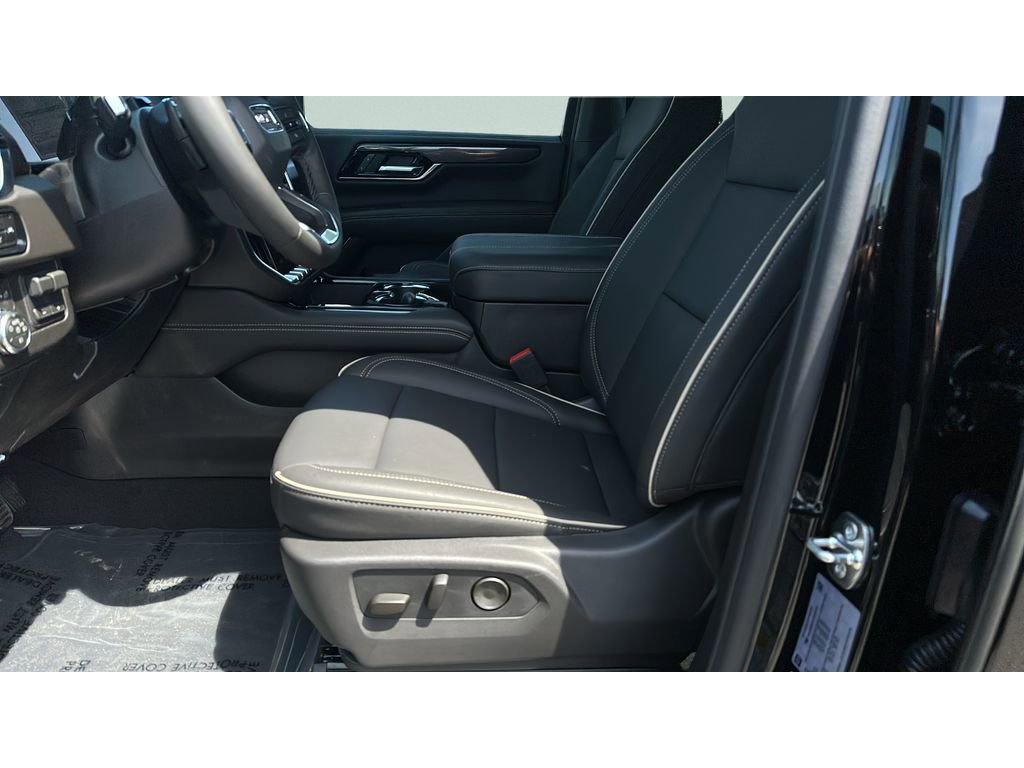 New 2026 GMC Yukon Elevation w/ Elevation Premium Package AWD/4WD image 10
