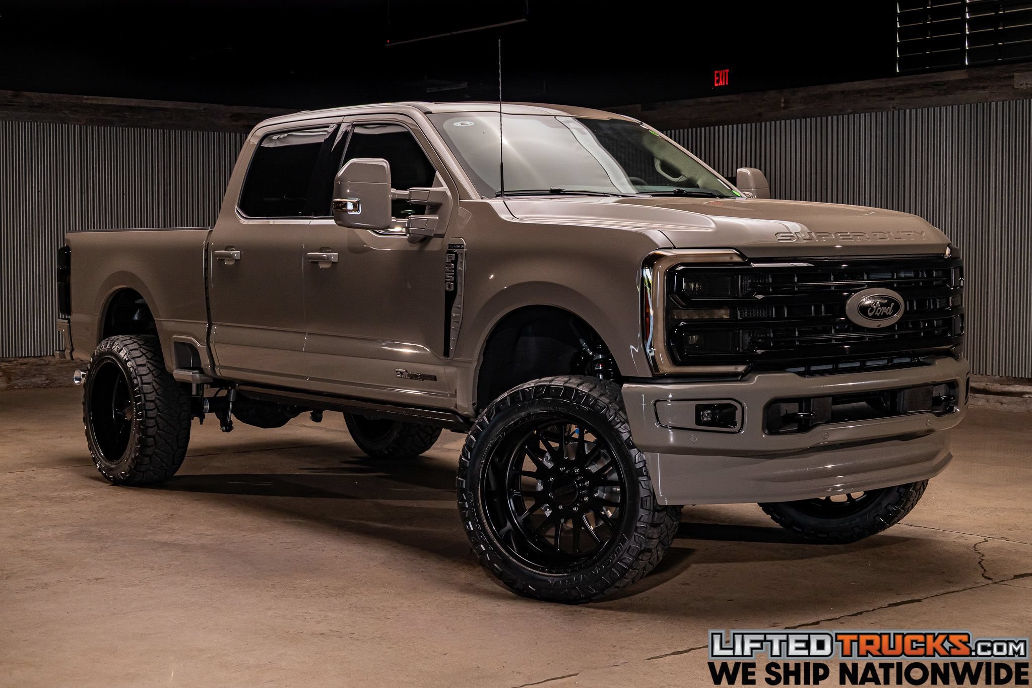 Used 2026 Ford F250 Platinum w/ Platinum Plus Package AWD/4WD image 1