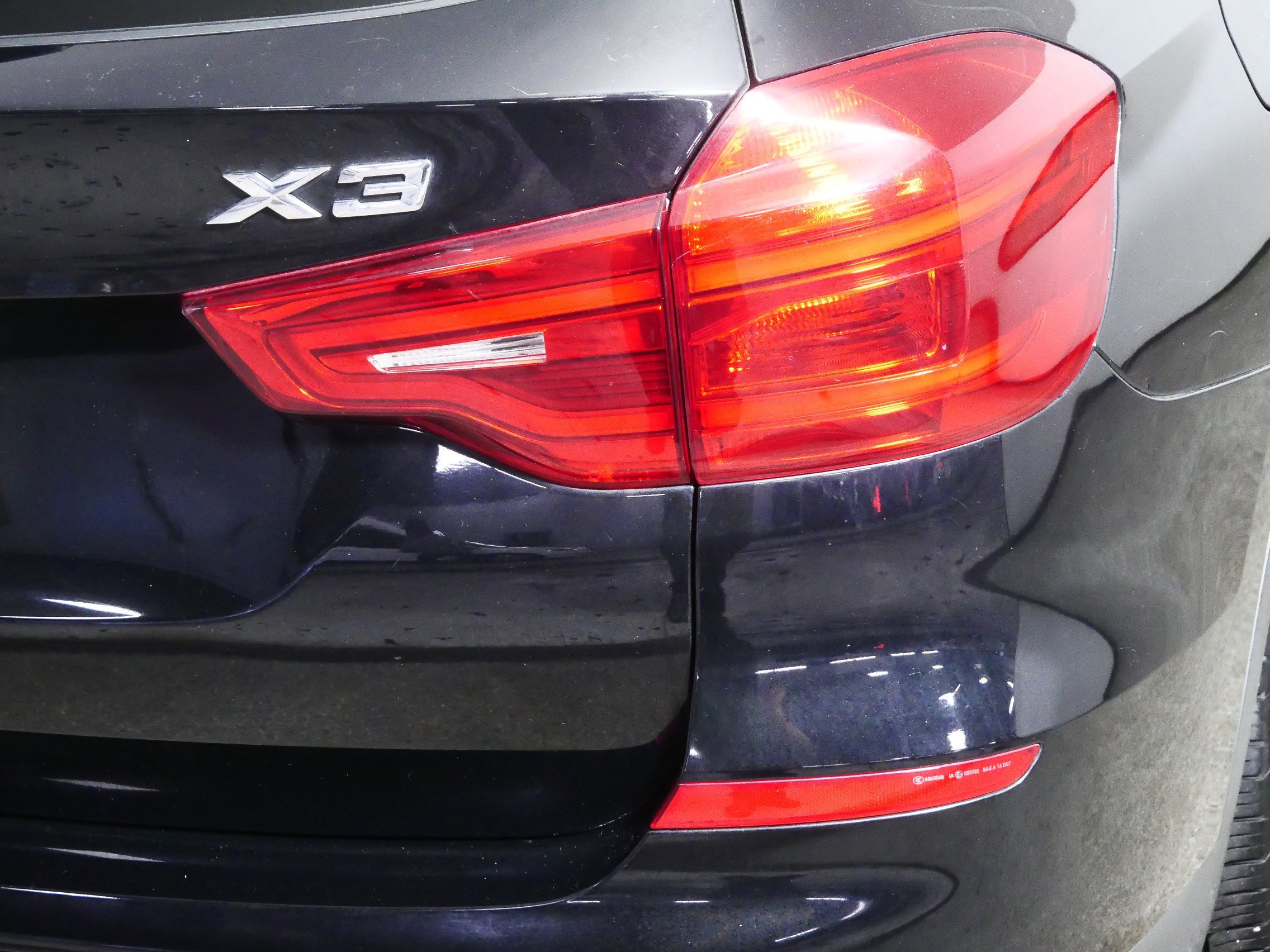 Used 2018 BMW X3 xDrive30i image 17