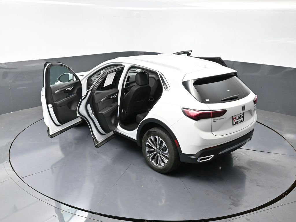 Used 2024 Buick Envision Preferred image 60