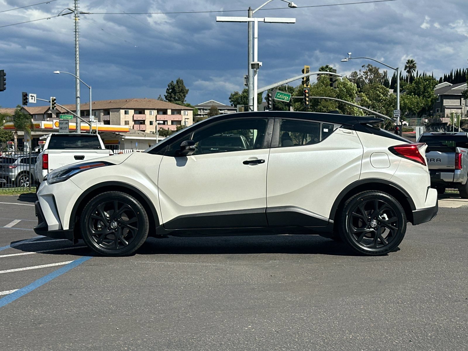 Used 2021 Toyota C-HR Nightshade FWD image 2