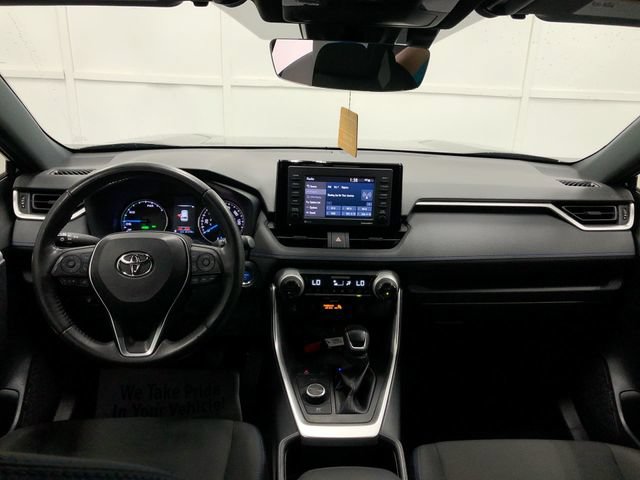 Used 2022 Toyota RAV4 SE w/ SE Grade Weather Package AWD/4WD image 14