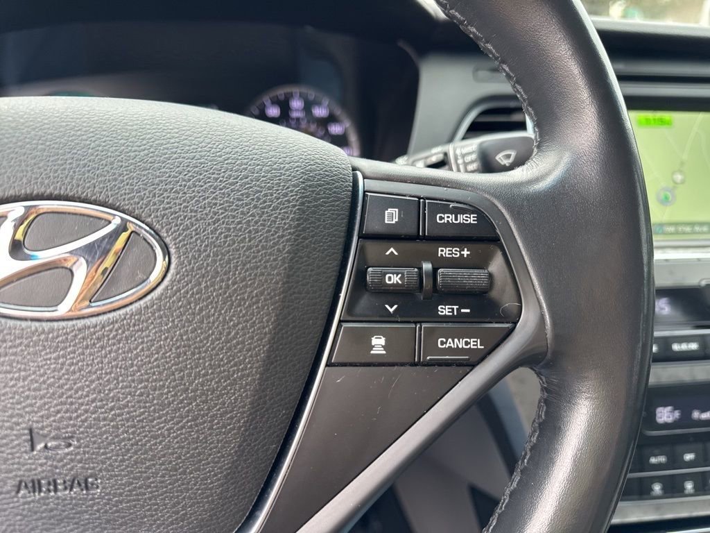 Used 2016 Hyundai Sonata Limited FWD image 36