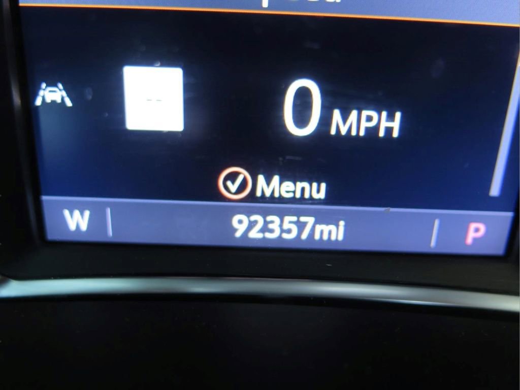 Used 2023 GMC Terrain SLE w/ Driver Convenience Package FWD image 14