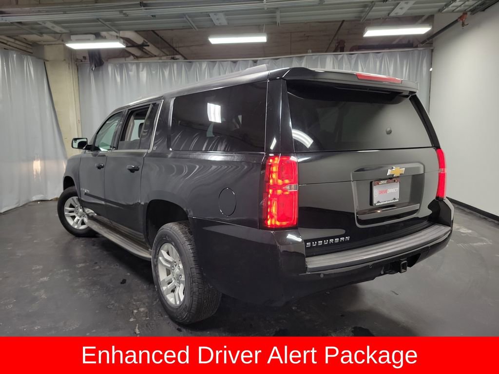 Used 2017 Chevrolet Suburban LT image 7