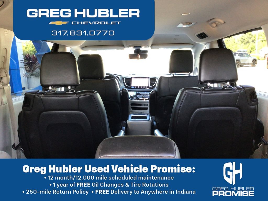 Used 2024 Chrysler Pacifica Touring-L FWD image 41