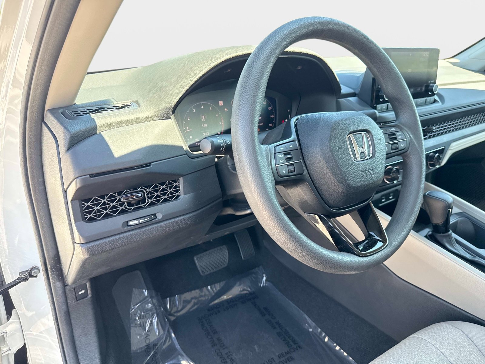 Used 2024 Honda Accord LX image 15