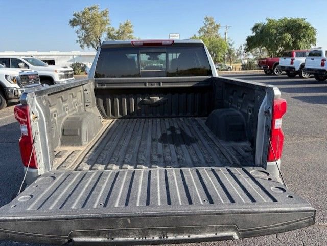 Used 2025 Chevrolet Silverado 1500 LT Trail Boss w/ Convenience Package II AWD/4WD image 5