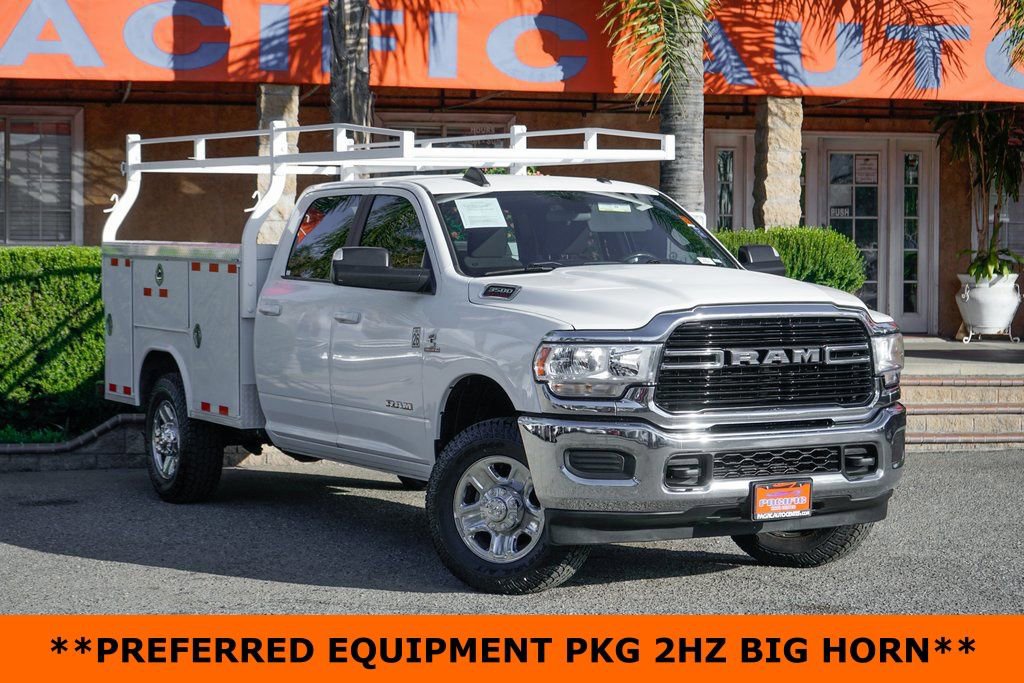 Used 2021 RAM 3500 Big Horn image 2