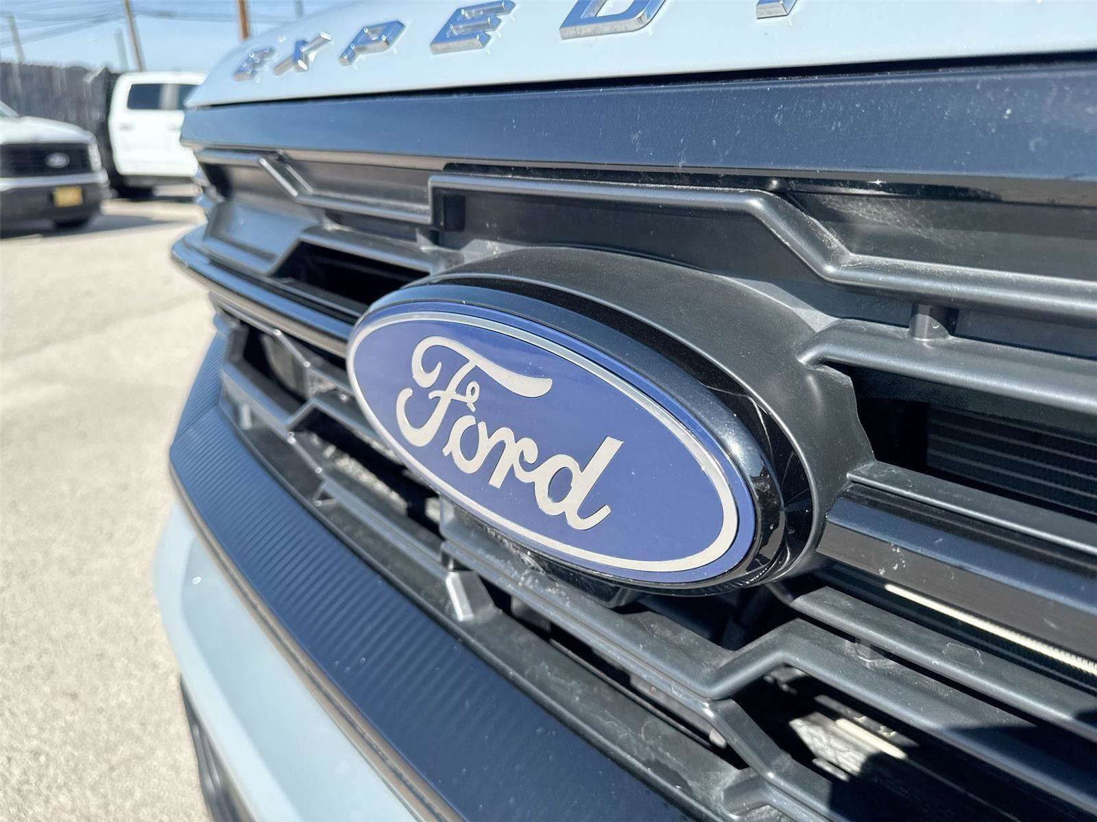 Certified 2025 Ford Expedition Active RWD image 30