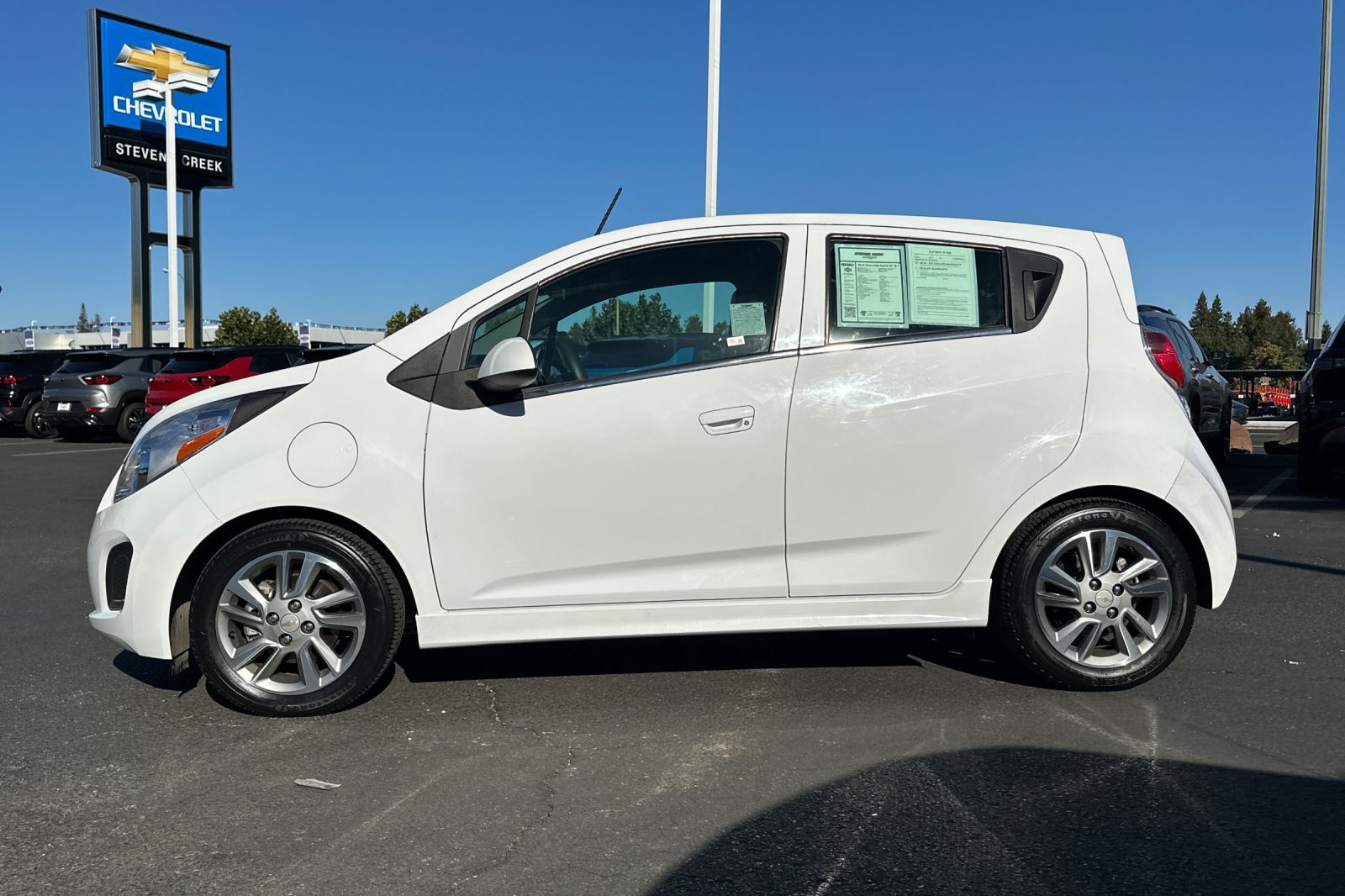 Used 2014 Chevrolet Spark LT FWD image 8