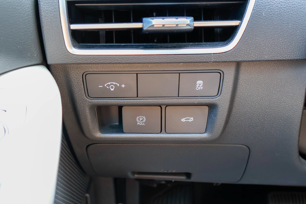 Certified 2026 Hyundai Sonata SEL FWD image 17