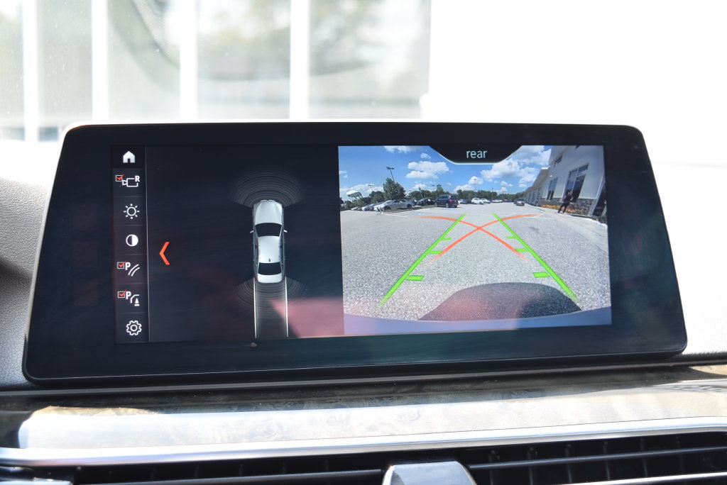 Used 2018 BMW 530i w/ Premium Package RWD image 14