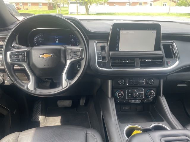 Used 2024 Chevrolet Suburban LT AWD/4WD image 3