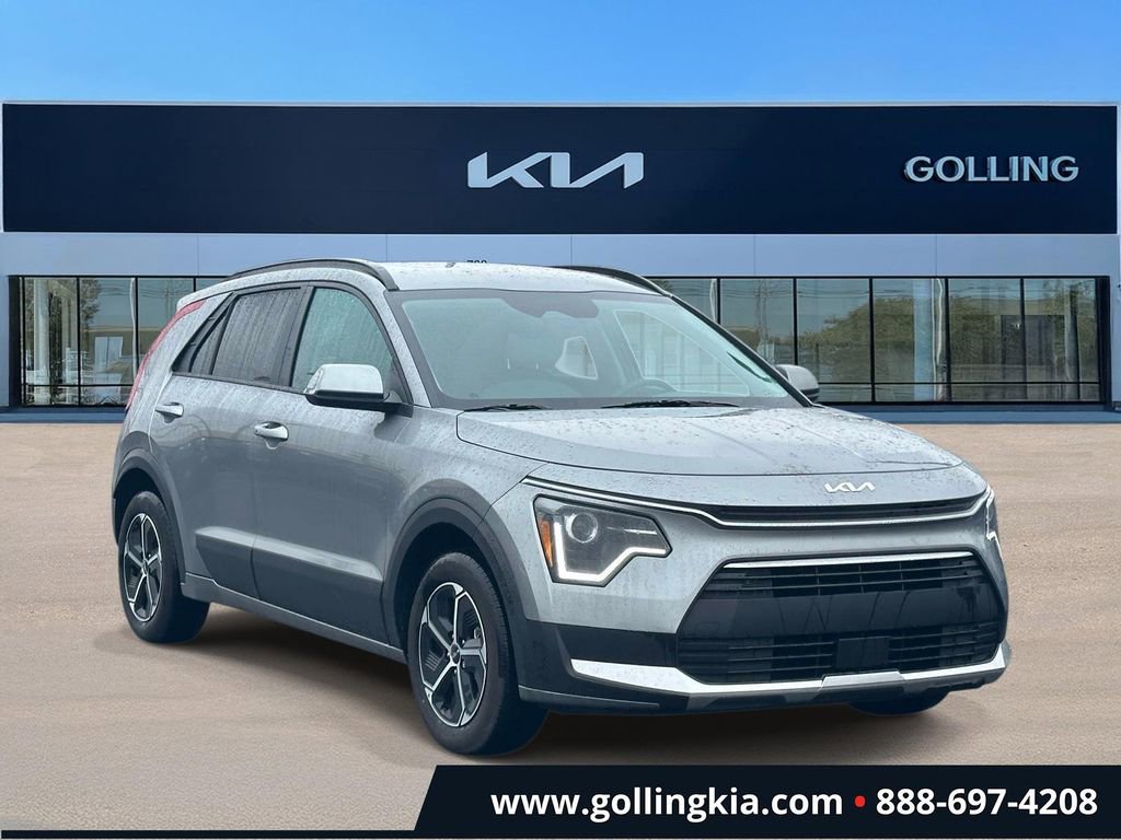 Certified 2025 Kia Niro EX FWD image 1