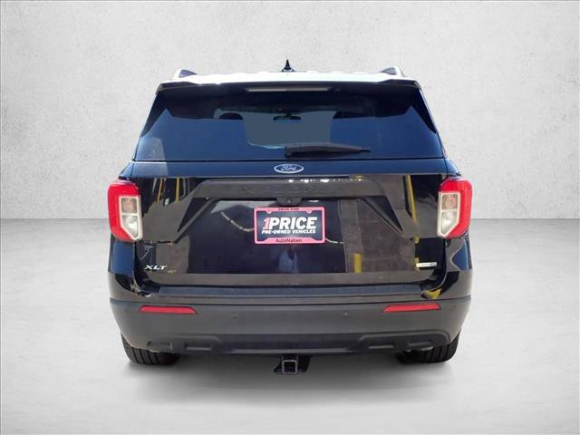 Used 2020 Ford Explorer XLT w/ Comfort Package AWD/4WD image 8