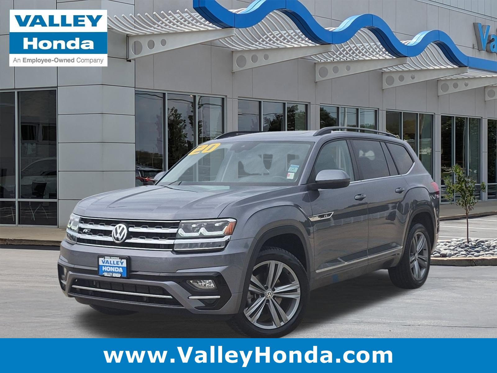 Used 2020 Volkswagen Atlas SE w/ Panoramic Sunroof Package AWD/4WD image 1