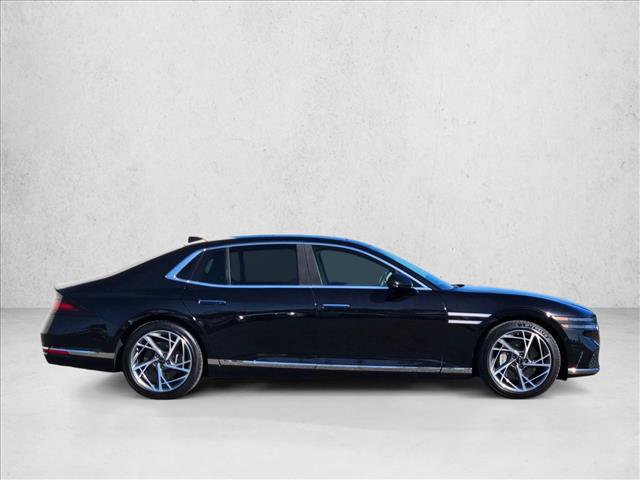 Used 2023 Genesis G90 3.5T AWD/4WD image 4