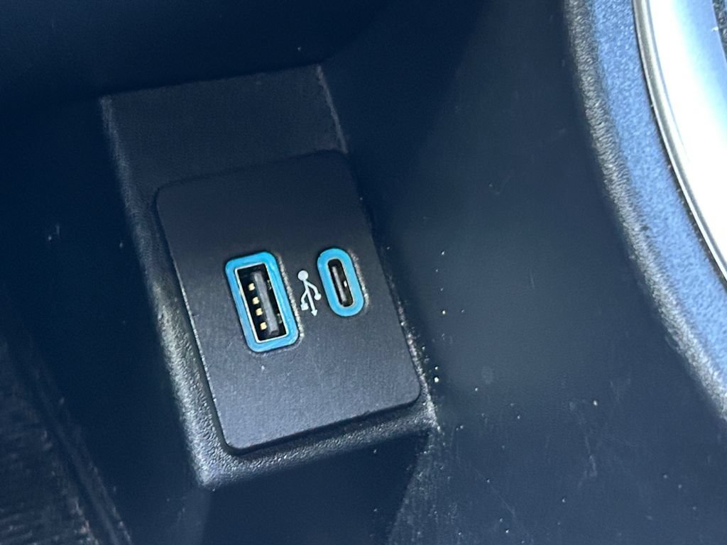 Used 2024 Ford Edge SEL AWD/4WD image 26