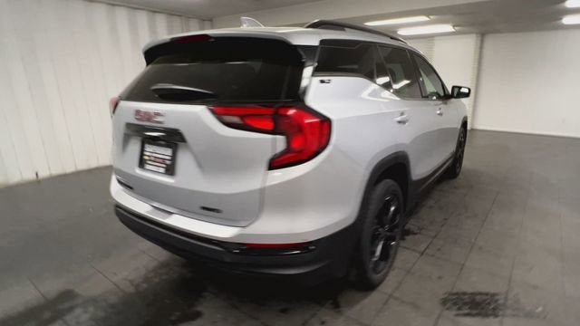 Certified 2021 GMC Terrain SLT w/ Elevation Edition AWD/4WD image 8