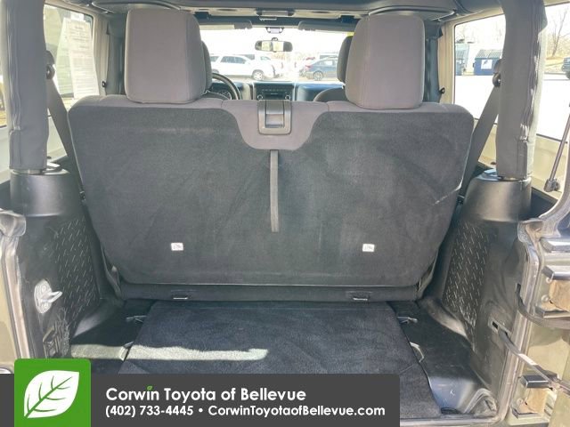 Used 2015 Jeep Wrangler Sport image 19