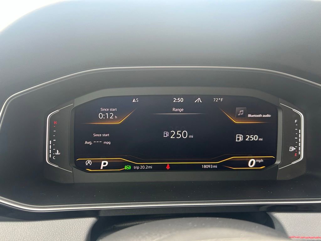 Certified 2025 Volkswagen Jetta GLI Autobahn w/ GLI Black Package image 25