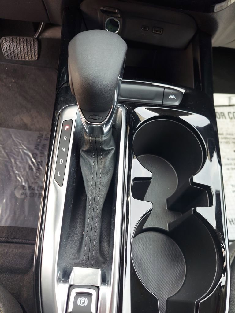 Used 2025 Chevrolet Trax ACTIV w/ Driver Confidence Package image 27