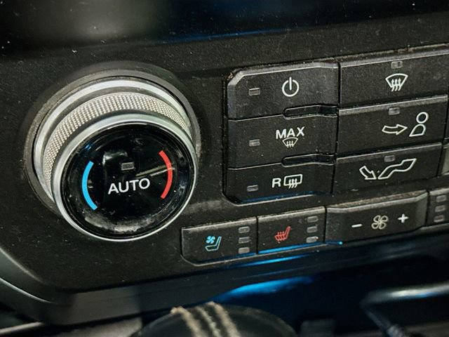 Used 2019 Ford F150 Platinum w/ Equipment Group 701A Luxury AWD/4WD image 19