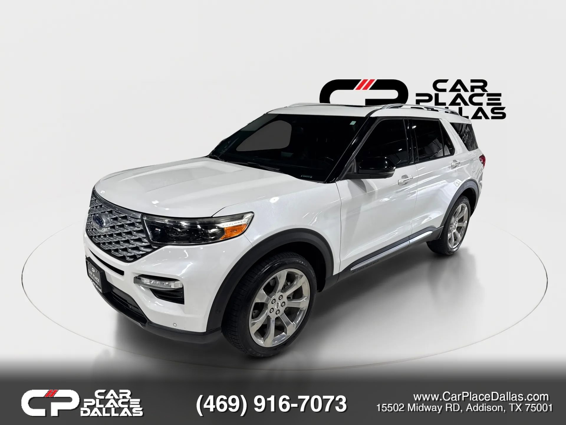 Used 2020 Ford Explorer Platinum w/ Premium Technology Package AWD/4WD image 2