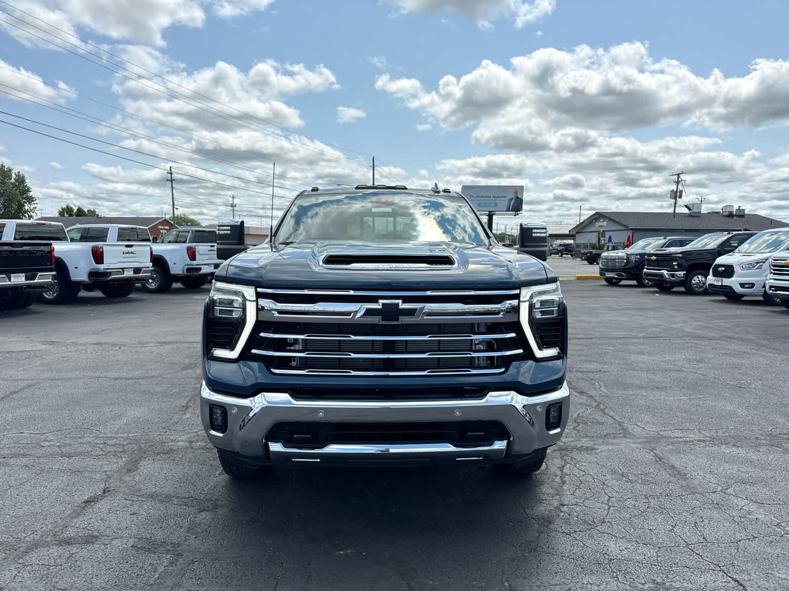 New 2026 Chevrolet Silverado 3500 LTZ w/ LTZ Plus Package AWD/4WD image 8