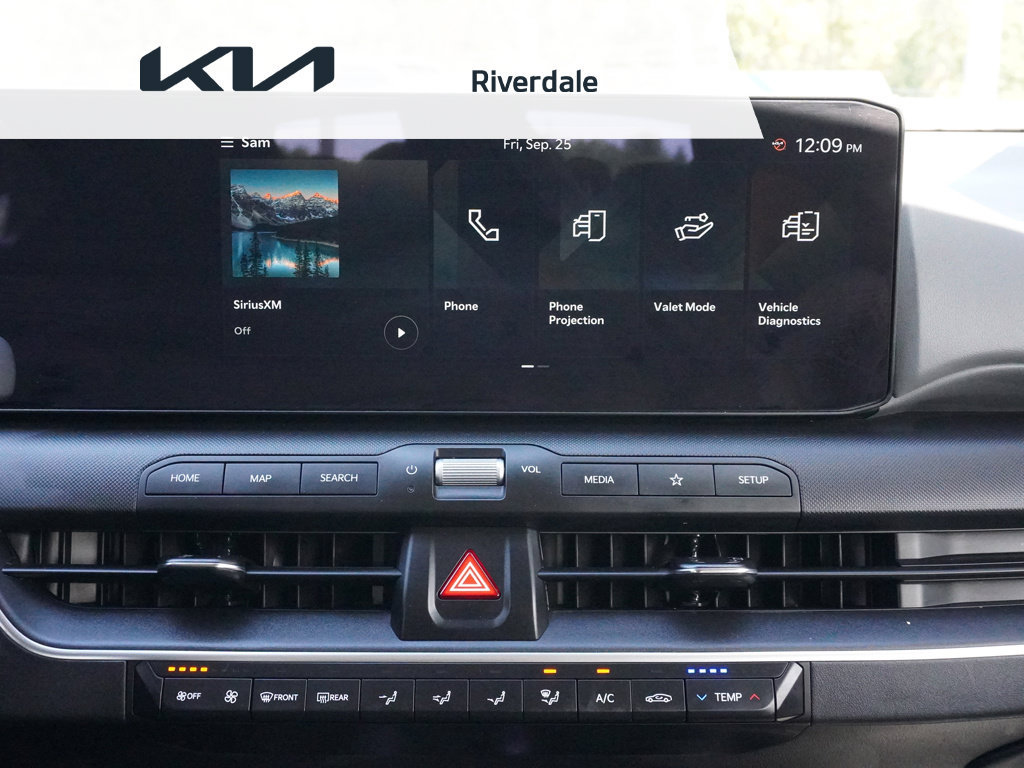 Used 2025 Kia K4 FWD image 43