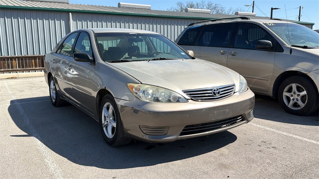 Used 2006 Toyota Camry LE image 3