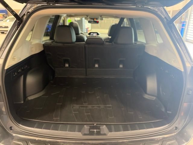 Used 2021 Subaru Forester Touring AWD/4WD image 17