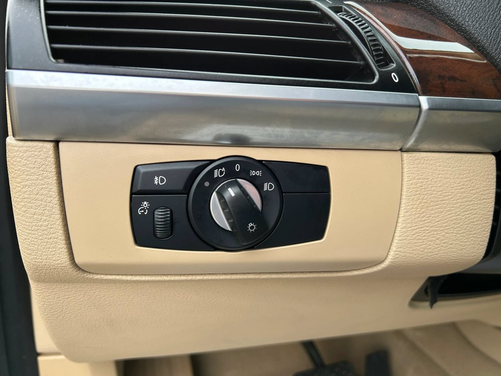 Used 2010 BMW X5 xDrive30i AWD/4WD image 16