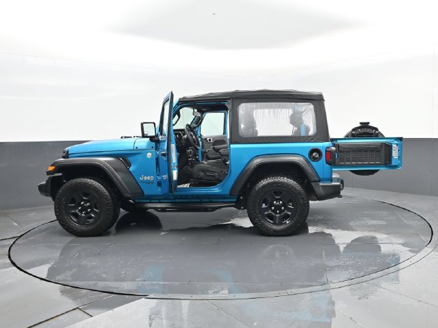 Used 2020 Jeep Wrangler Sport AWD/4WD image 29