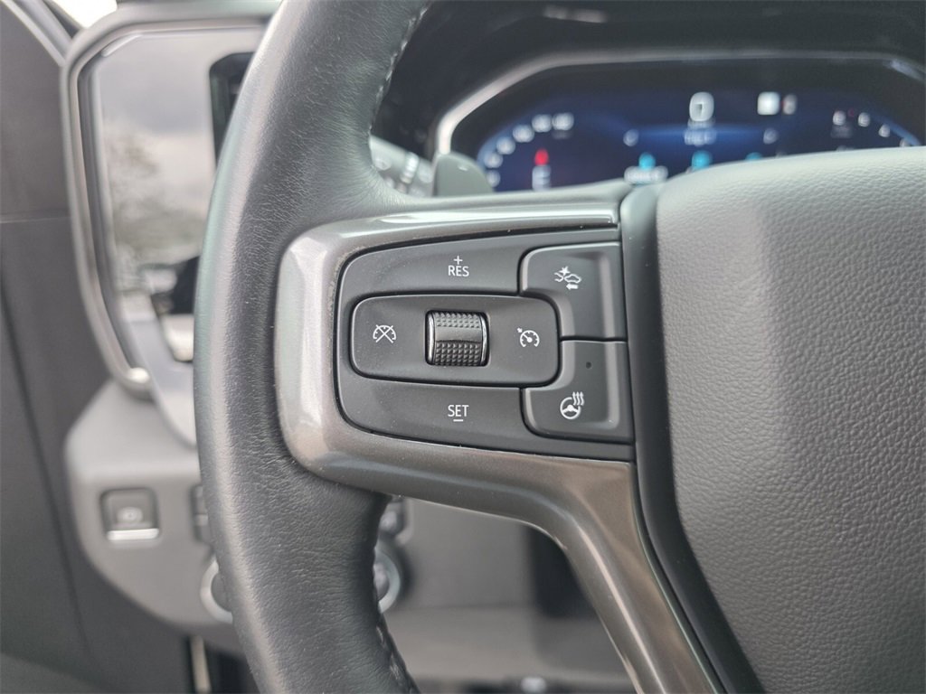 Used 2023 Chevrolet Silverado 1500 ZR2 w/ Technology Package image 27
